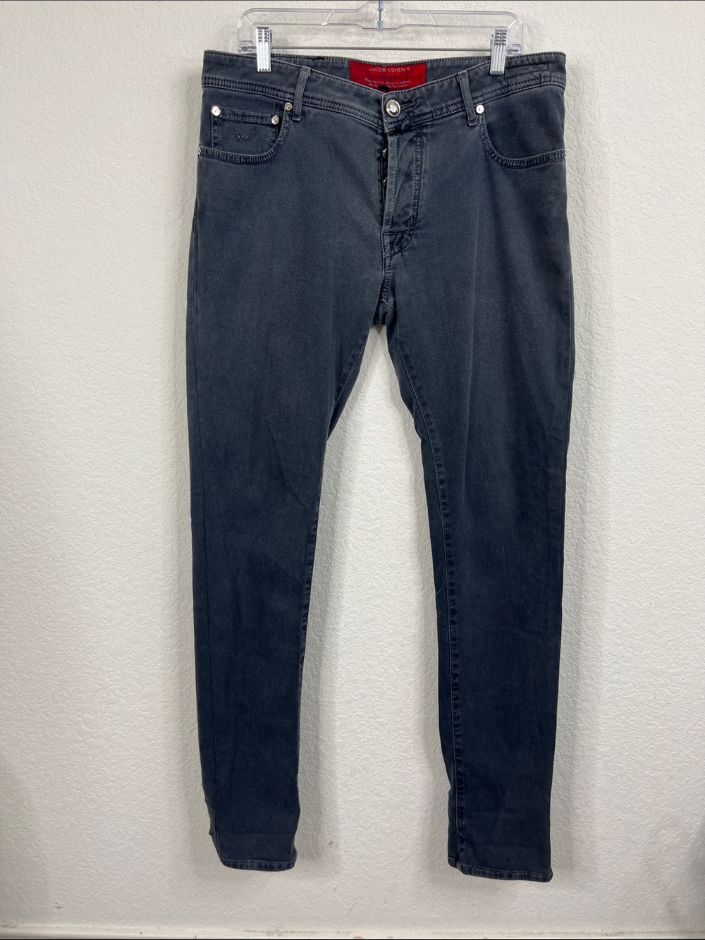 Jacob Cohen 688 Model GrayThe Bard Button Fly Pony Hair Patch Denim Jeans